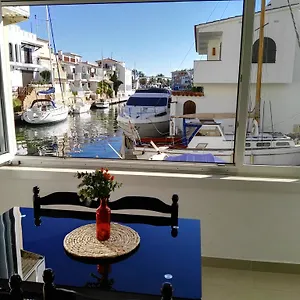 Waterside - Two Bedroom Apartamento